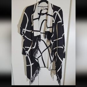 Eva & Paige Cardigan Size Small